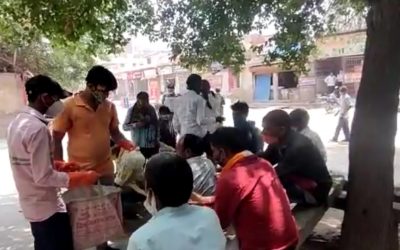 When We Ensured A Bunch Of Rickshaw Pullers Devastated By Lockdown Didn’t Go Hungry